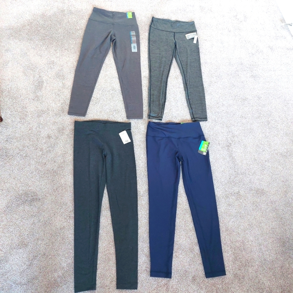 Brand New women's leggings lot of 4 size S/P